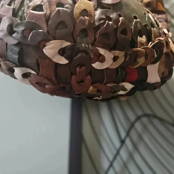 Vintage 70's | Slouchy Hippie Boho Leather Earthy Tones Chain Patchwork Handbag - Picture 10 of 14